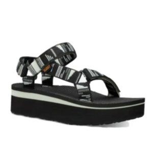 Teva Flatform Universal Chara Black